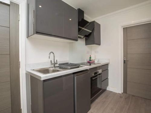 fe2dkmaeyc2eg9yxqwgz_6