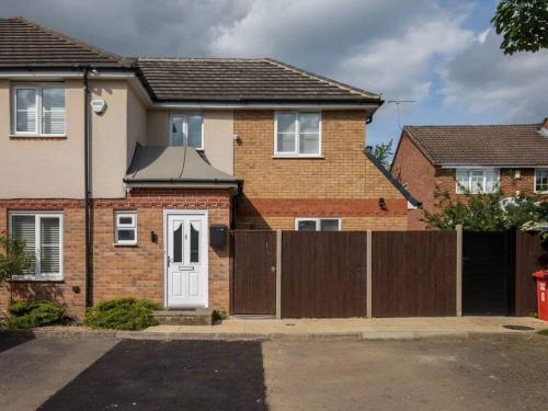 m8acrgntwcxml0gkum5z_1