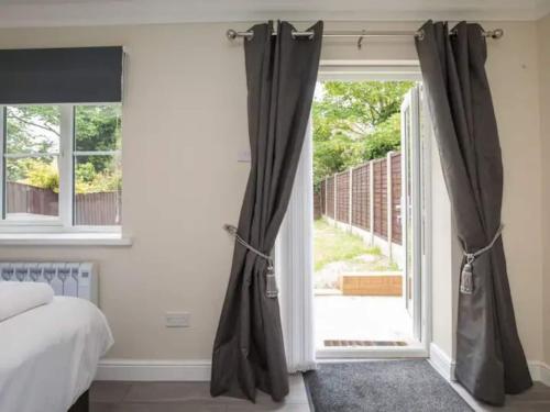 n9rege8mryyuiqjjk47t_6