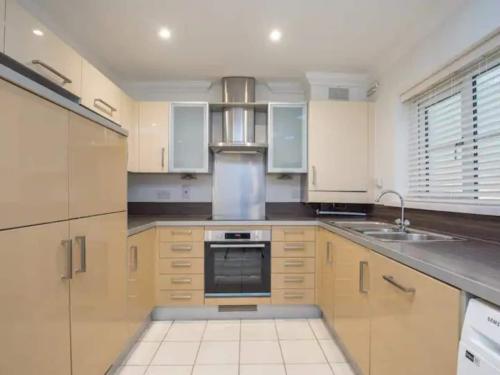 ndiiknri0zd9l0jgyobc_6