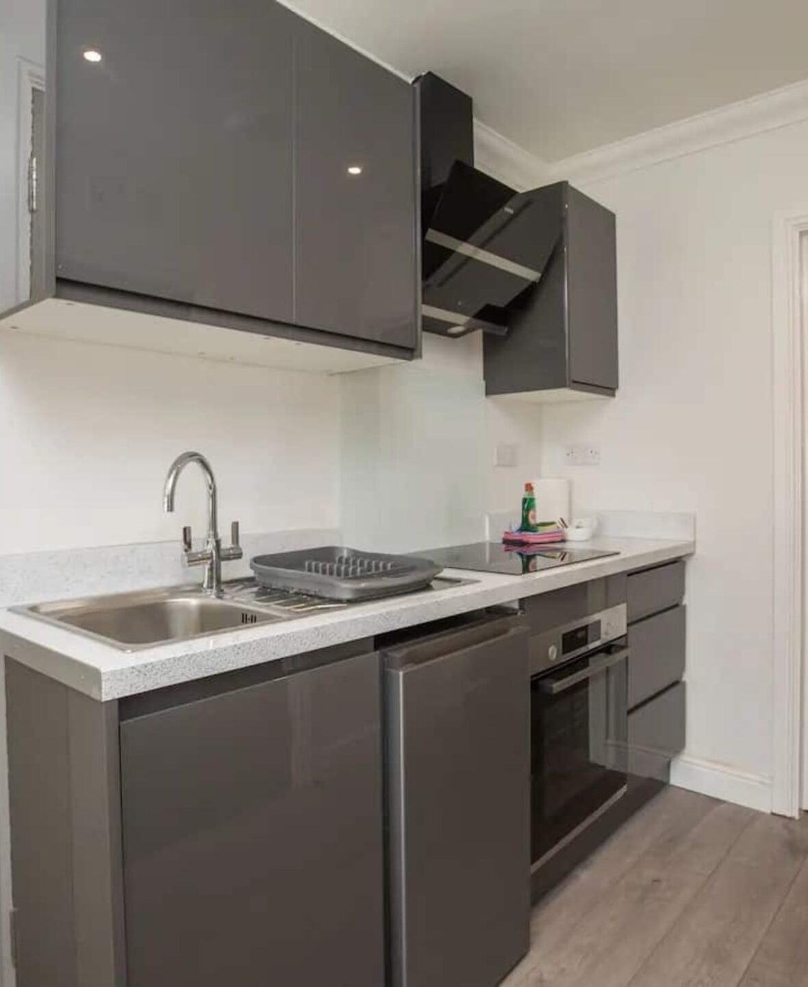 neu77ymjbz5t4tbew0ea (6)