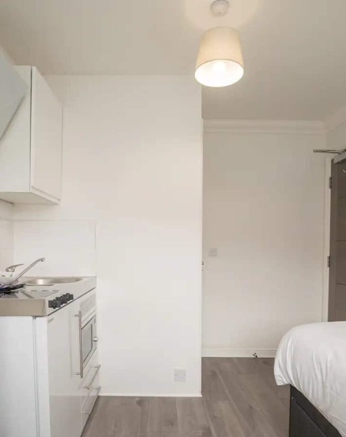 uumzkbknzjqe2lmv76az (4)